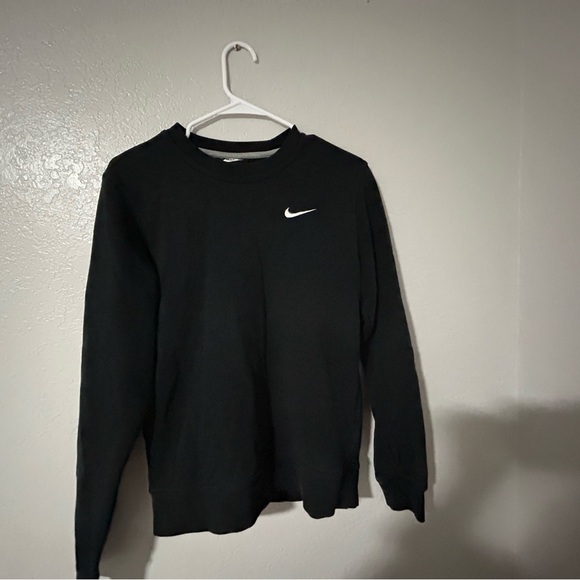 Nike Black Crewneck Sweatshirt - Picture 1 of 2